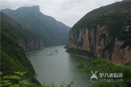 瞿塘峡长江三峡